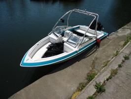 LARSON 5.5 CABIN CRUISER Occasion de 1995